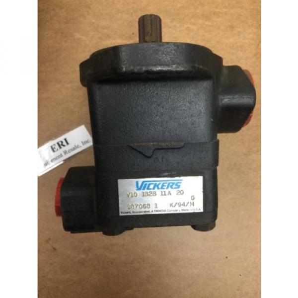 VICKERS HYDRAULIC V10 1B2B 11A 20. Loc 92C Pump #3 image