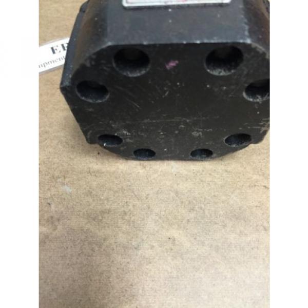 John S. Barnes Corp. 6294 Hydraulic Gear . 4F653A. Loc 33A Pump #2 image