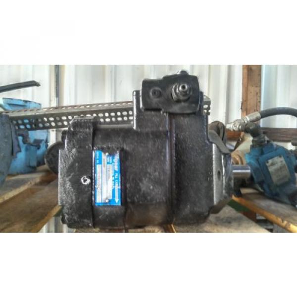 Oilgear PVWJ046A1UVLSAY Pump #1 image