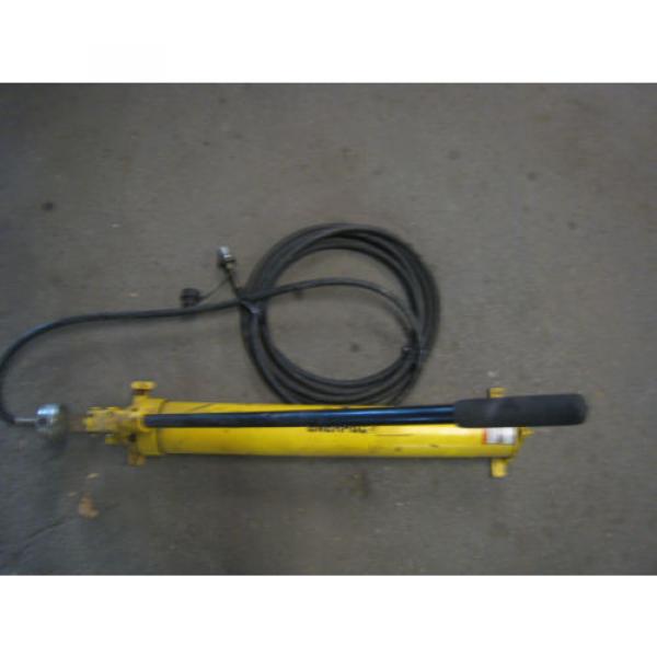 Enerpac P801 Hydraulic Hand 1000psi W/ Hose And Pressure Gage Pump #3 image