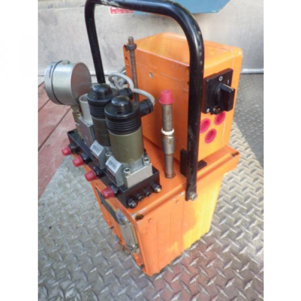 CARRLANE/ROMHELD SwiftSure Dual output Hydraulic Pt#CLR901EP w/Handle Pump #2 image