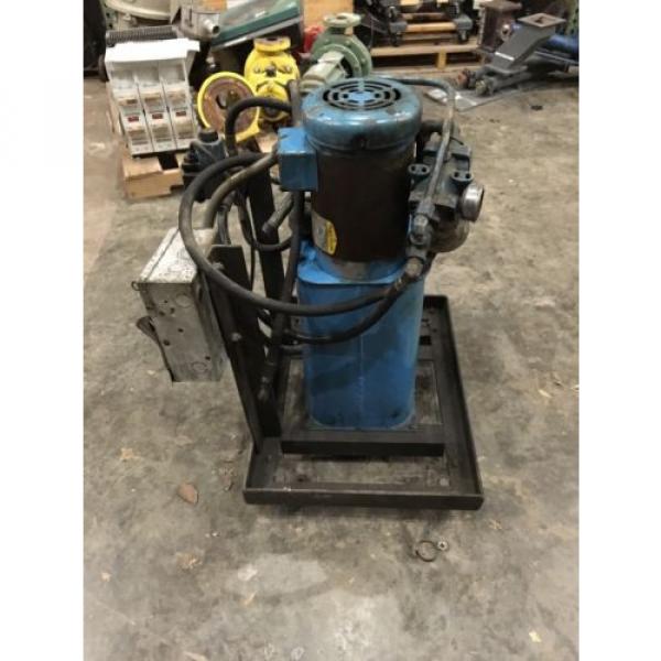 VICKERS POWER SYSTEM, MOD# TK5VV15FMNGF30F1B2069, BALDOR MOTOR, 2 HP,USED Pump #4 image