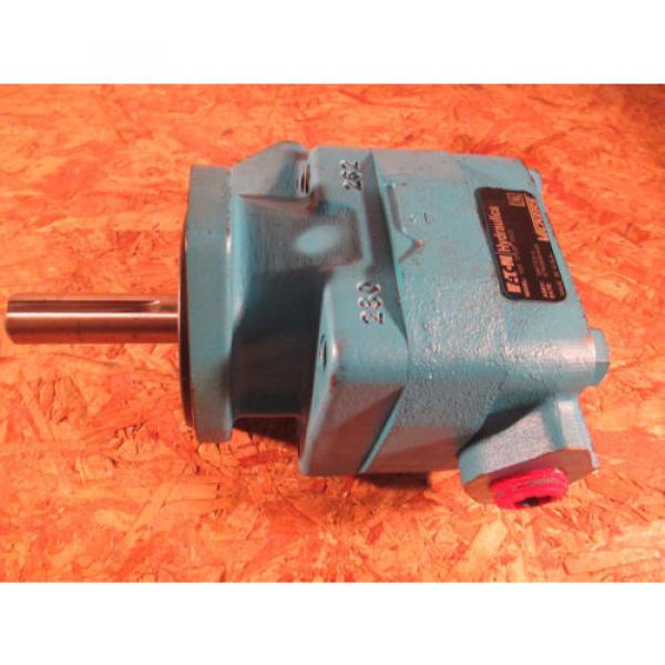 VICKERS V20 1P12P 1A11 HYDRAULIIC VANE  NOS EATON Pump #5 image