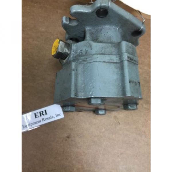 DANFOSS 15B1E1B2R20 499025 Hydraulic . Loc 45C Pump #1 image