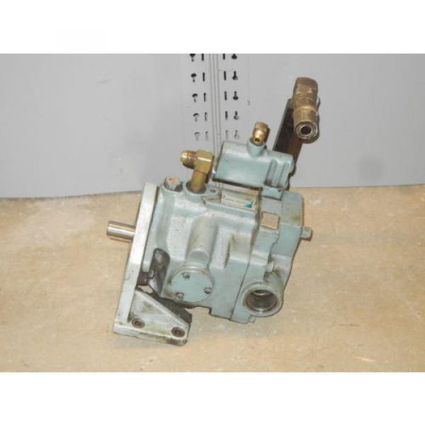 DAIKIN INDUSTRIES V38A3RX95RC USED PISTON V38A3RX95RC Pump #1 image