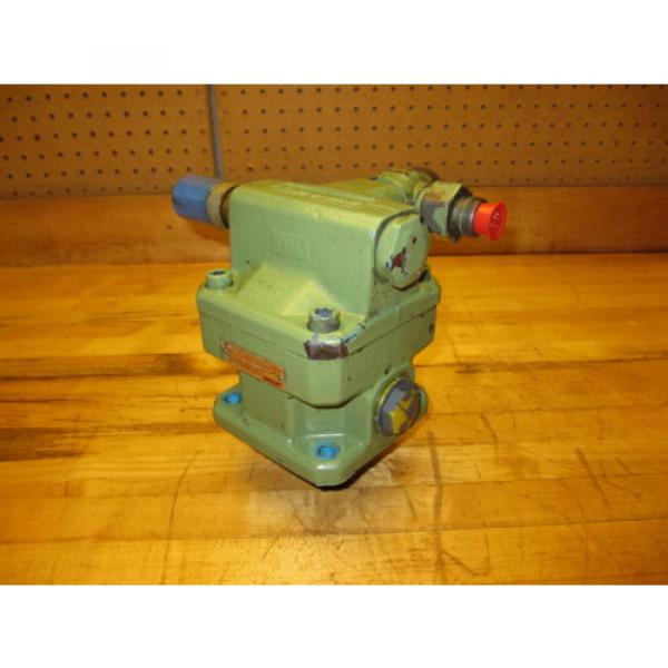 Vickers GPA216EK130R Hydraulic Gear 0286440 Pump #1 image