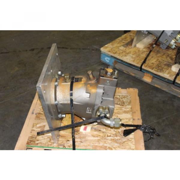 Rexroth A6VM 355 EP1/6W1VZH020B HYDROMATIK MOTOR  Pump #1 image