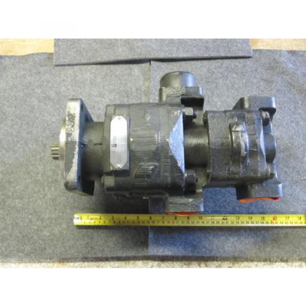 NEW GROVE HYDRAULIC #7722100015 Pump #1 image