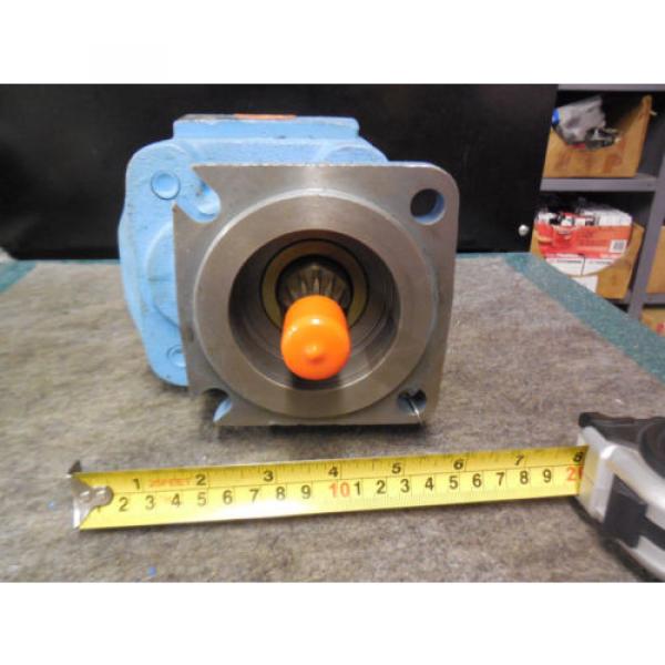 NEW PERMCO/ HYDROLEC HYDRAULIC # PBP510023RV Pump #2 image