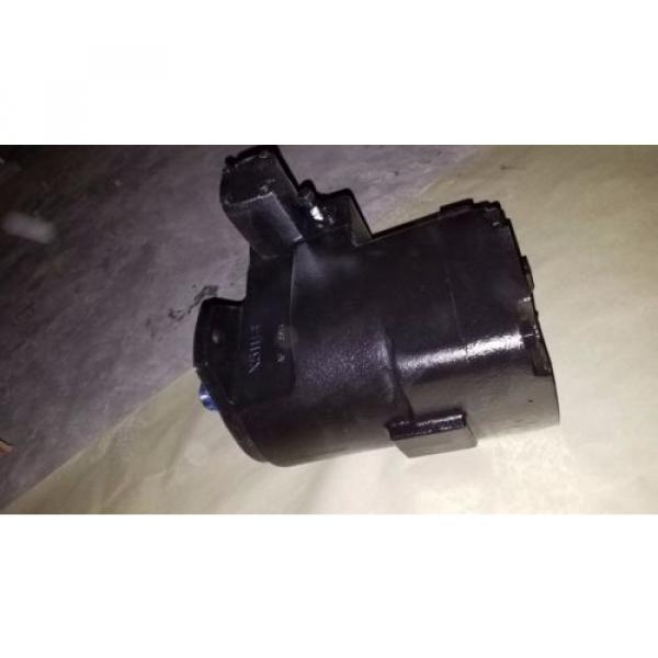 Oilgear Hydraulic w/Load Sense Module Pump #2 image