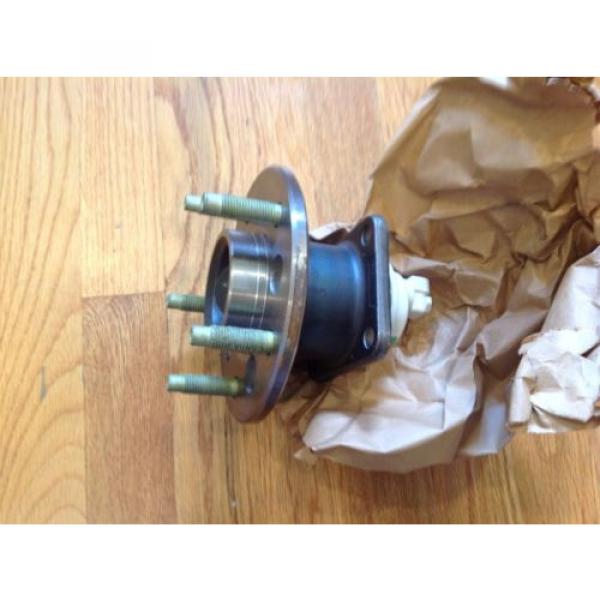 Wheel Bearing and Hub Assembly Rear SKF BR930075 #2 image