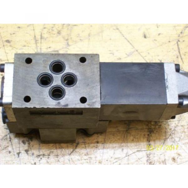 REXROTH VALVE 4WE6 4WE6JB5X/AW120-60 with REXROTH 120V 46VA , WU35-0-A #3 image